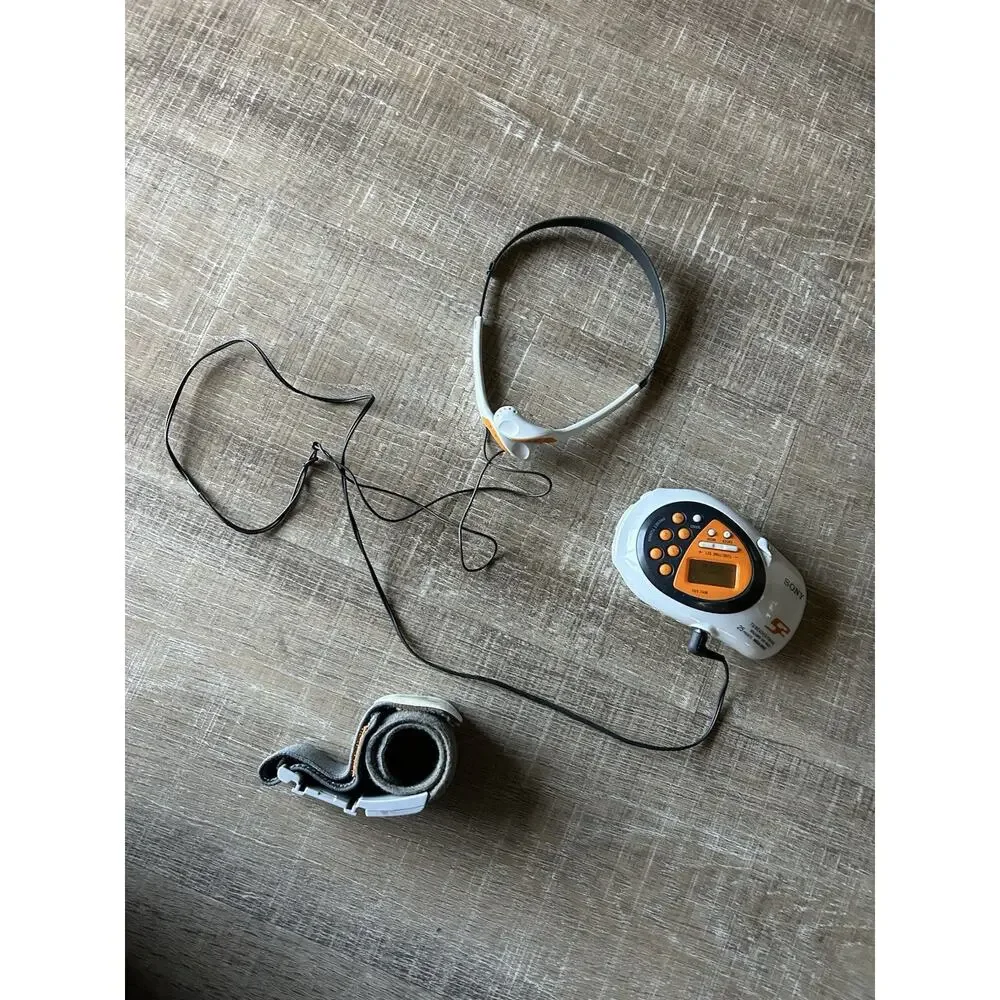 Sony Walkman Sports SRF-M80V AM FM Weather Portable Radio Tested w Headphones